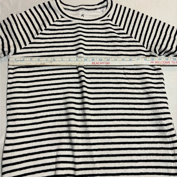 Lou & Grey sweater / top - Picture 3 of 7